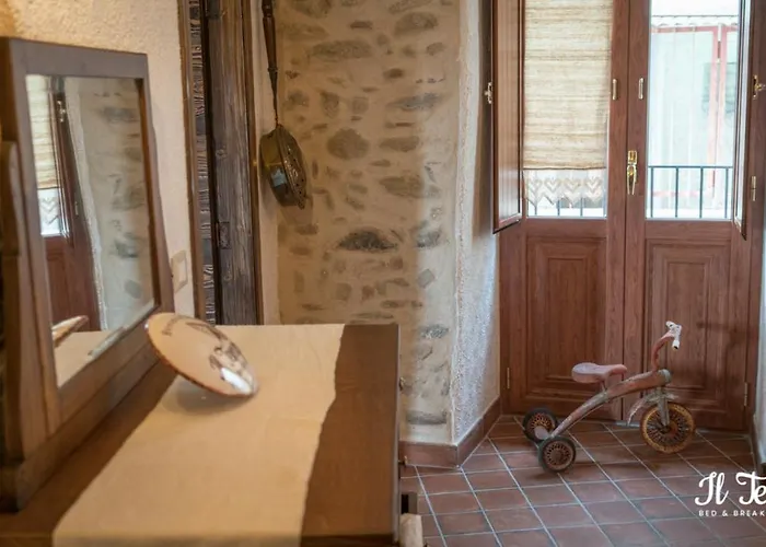 Alojamento de Acomodação e Pequeno-almoço Il Tempo Cleto